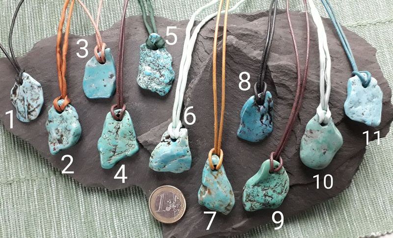 Echte Natur Türkis Anhänger mit Band Echte Natur Türkis Anhänger mit Band