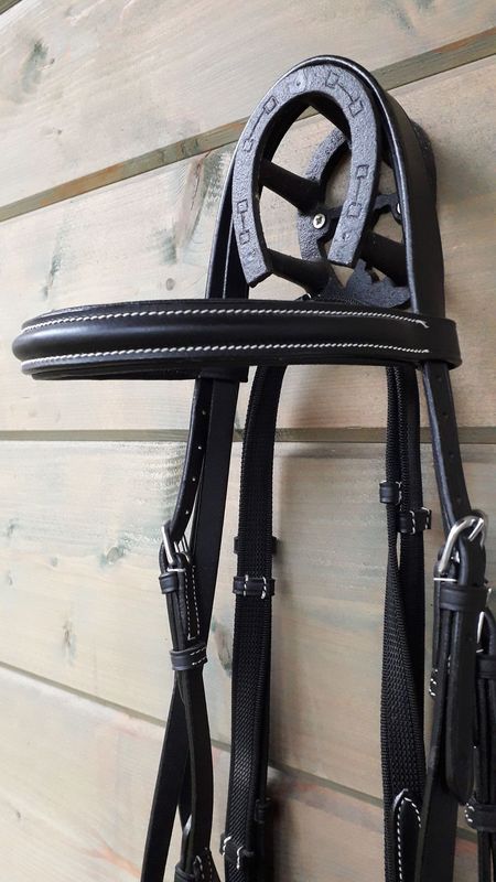 VB COB Trense schwarz schlicht mit weißen Nähten