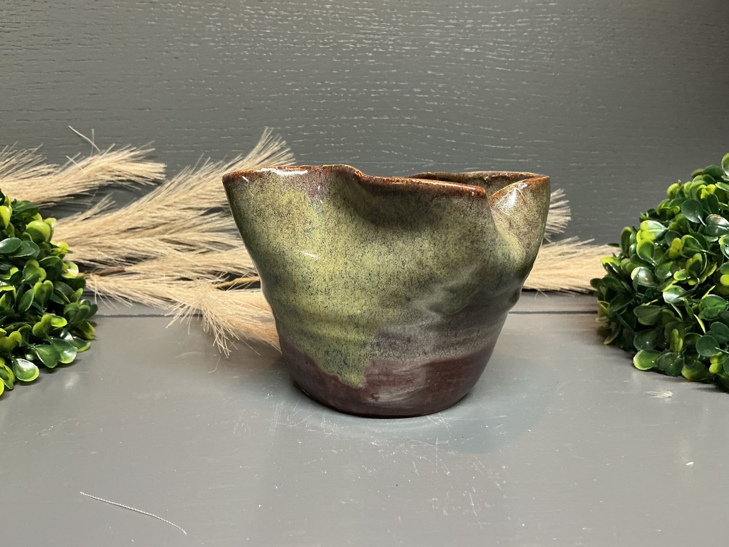 Wavy Vase- Plum