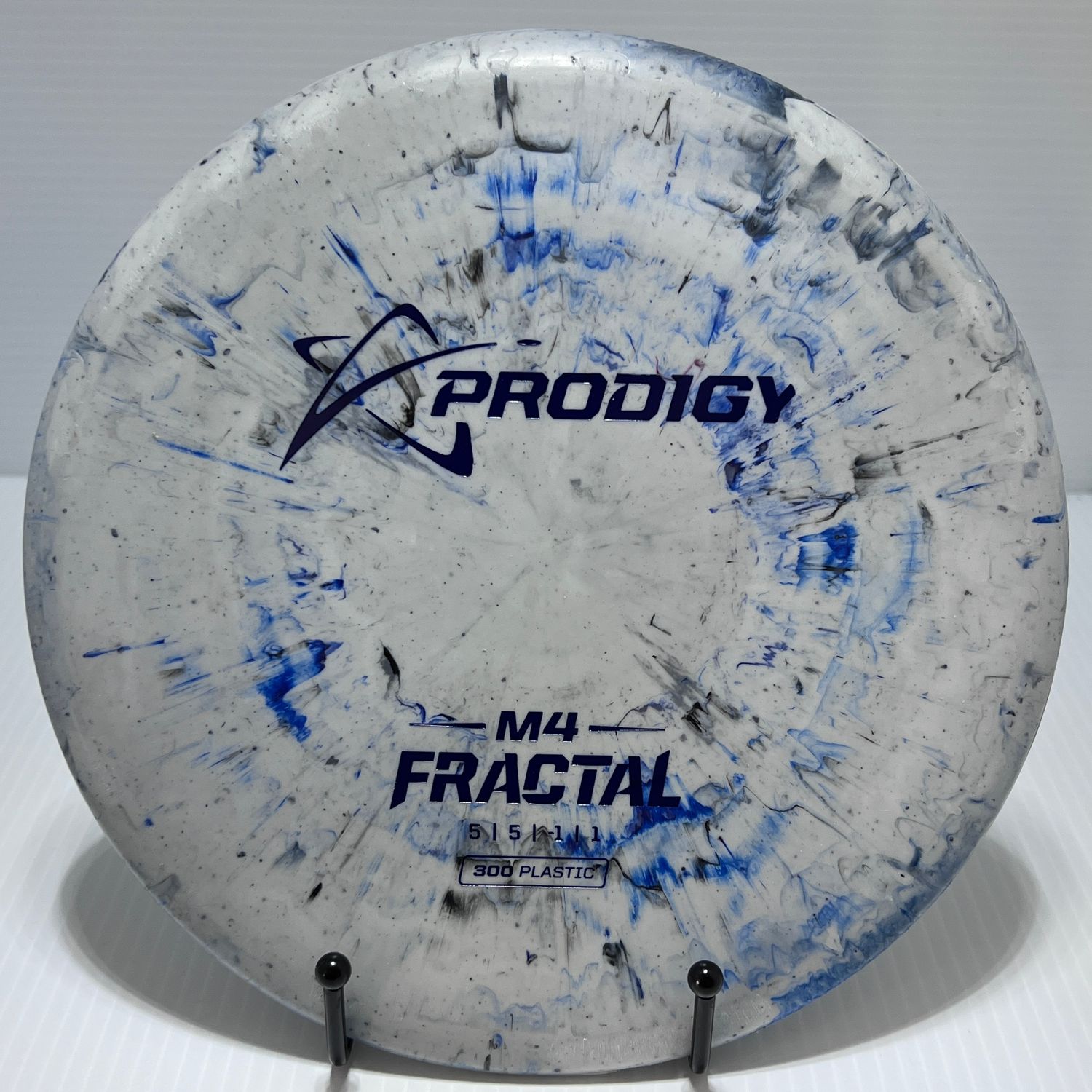 180 300 Fractal M4