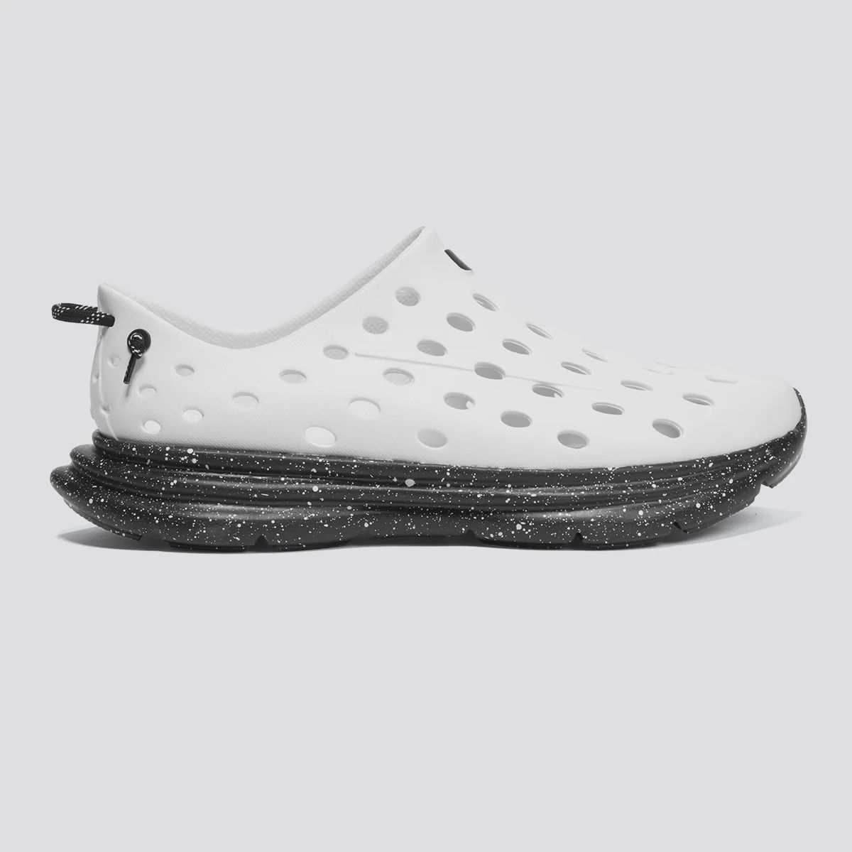 Revive, Color: White/Black Speckle, Size: M6W8