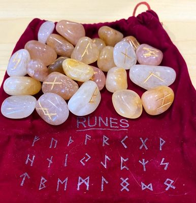 Rune Set in Red Velvet Bag Asst Gemstones - Select