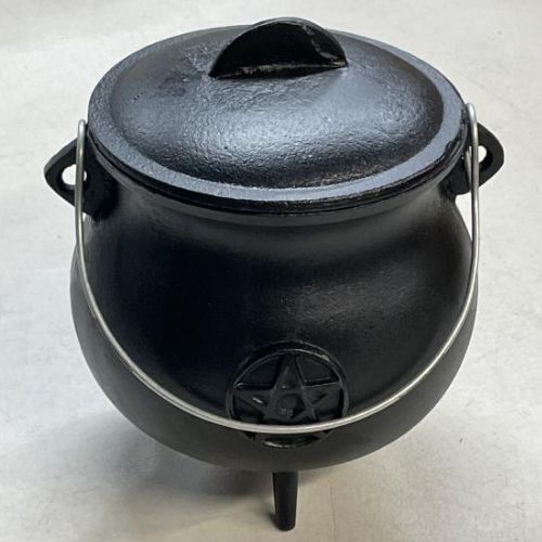 Cauldron Cast Iron Pentacle w/ Lid &amp; Handle 8&quot;