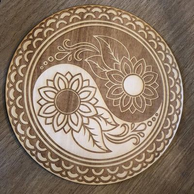 Crystal Grid - Yin Yang Flowers Wooden Crystal Grid 6"