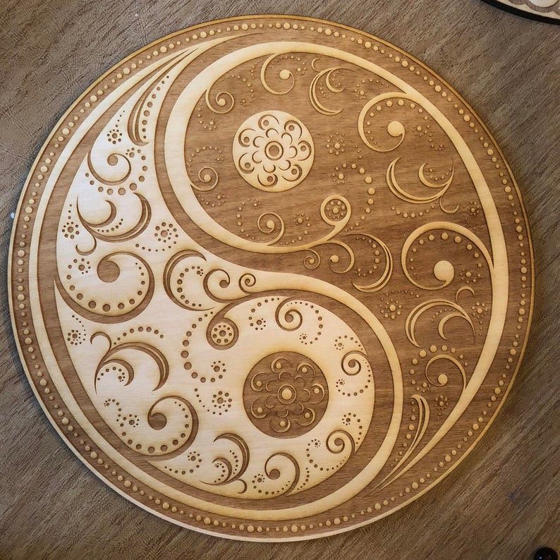 Crystal Grid - Yin Yang Mandala Wooden Crystal Grid 6&quot;