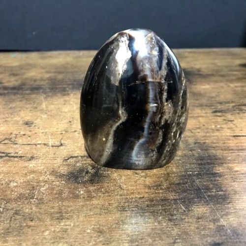 Opal Black Freeform varying weight 3"-4.5", Size: 211gms