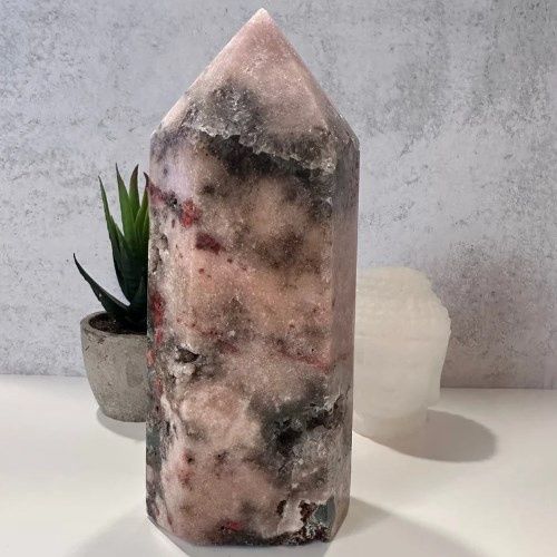 Amethyst Pink w/ Jasper Vein Tower 7.5&quot; | 1314g