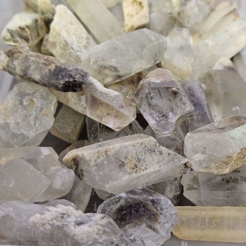 Quartz Lodolite Points Rough 1&quot;-1.5&quot;