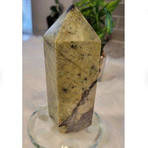 Serpentine Jade Hybrid High Grade Tower 5.3" x 2.3" 600g