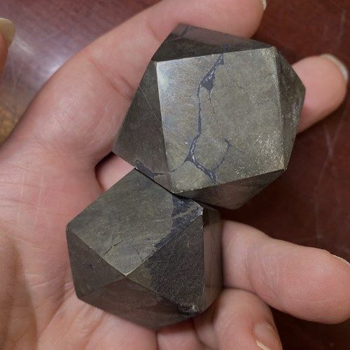 Pyrite Polygon Freeform - Select