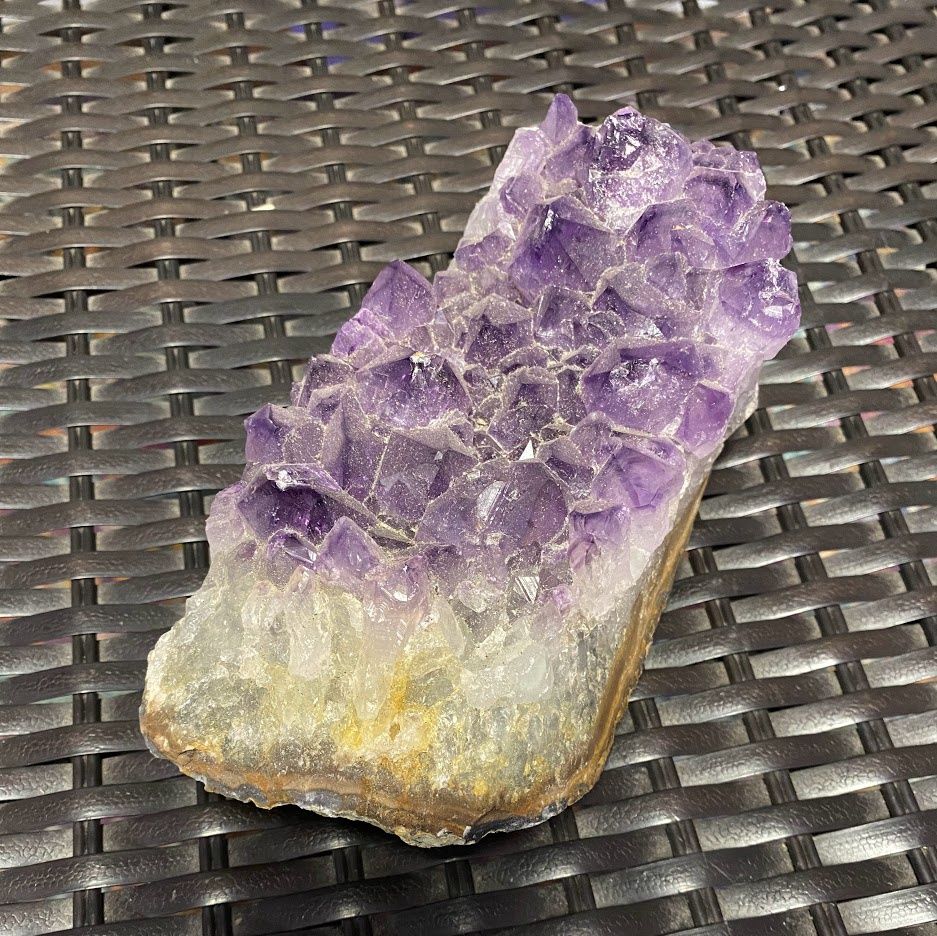 Amethyst Cluster 7"x4" / 1334g
