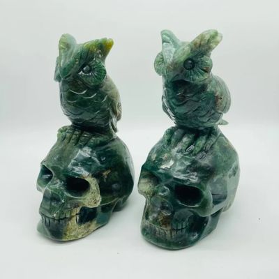 Agate Moss Skull w/ Owl Seated 3.1"x4.3"x6.7" |/ 1620-1650g