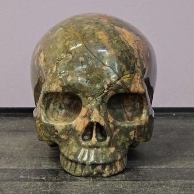 Unakite Skull 7"x5.5" / 2838g by Skullis