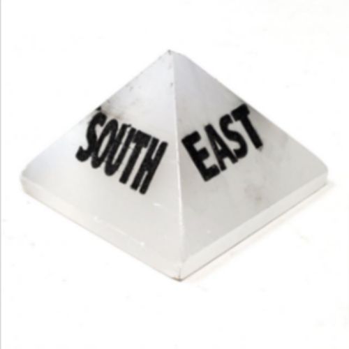 Selenite Pyramid Directional
