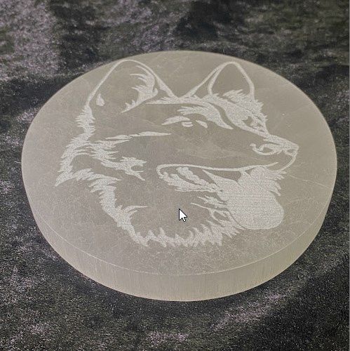 Selenite Charging Plate w/ Wolf Engraving 4&quot;