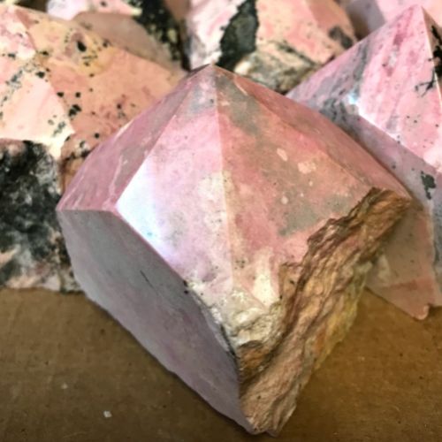 Rhodonite Tower w/ Rough Sides 9-14oz