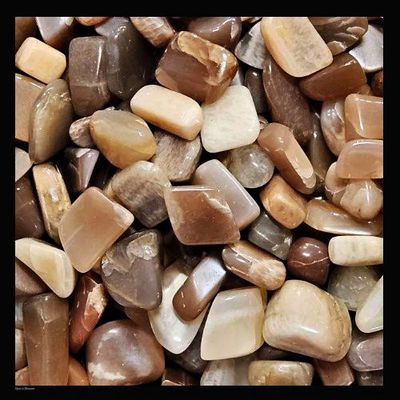 Moonstone Coffee Tumbled Stone .75"-1"