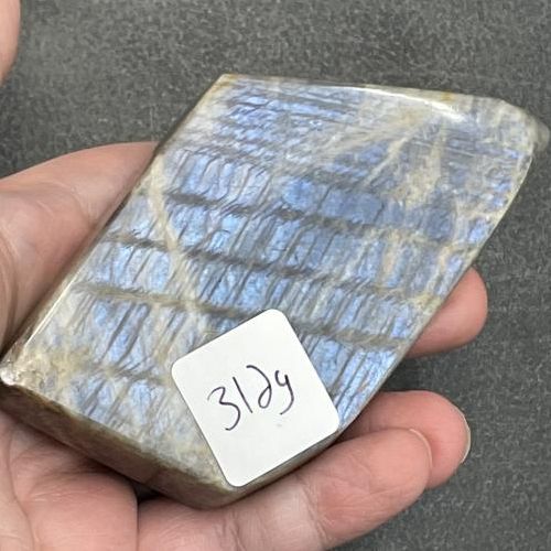Sunstone Black Freeform Top Grade  4&quot;-8&quot; - Select Weight