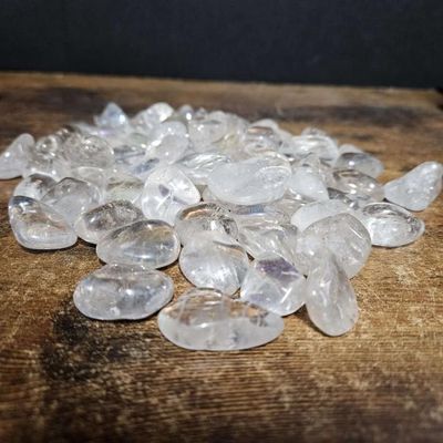 Quartz Aura Tumbled Stone .75"-1"