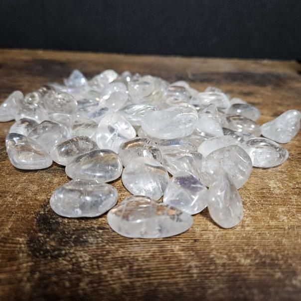 Quartz Aura Tumbled Stone .75&quot;-1&quot;
