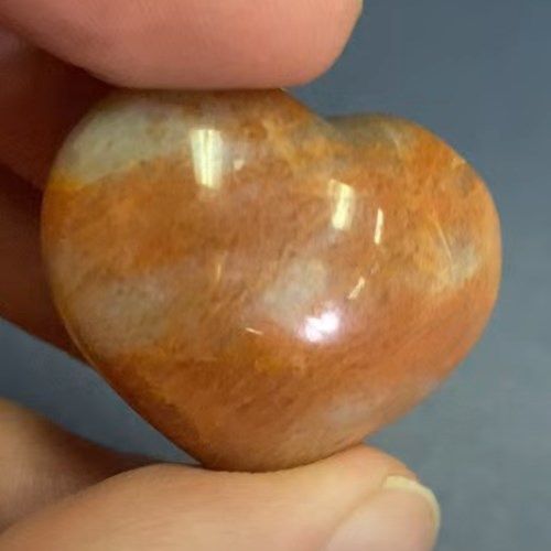 Moonstone Peach Heart 1 - 1.25"