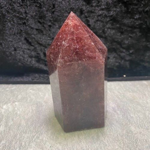 Quartz Strawberry Tower - Select