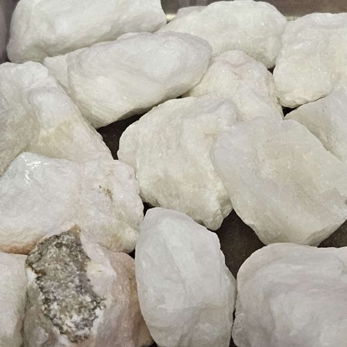 Aragonite Pink Rough 1&quot;-1.25&quot;