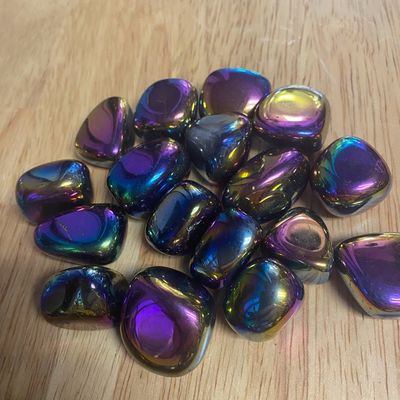 Amethyst Aura - Titanium Tumbled Stone 75"-1"