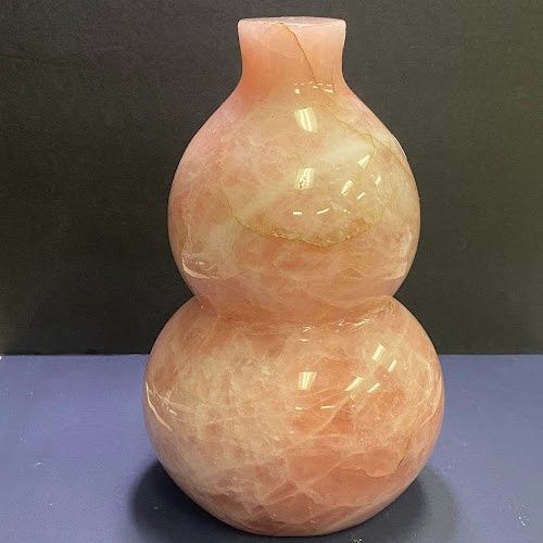 Quartz Rose Gourd Carving 2900g