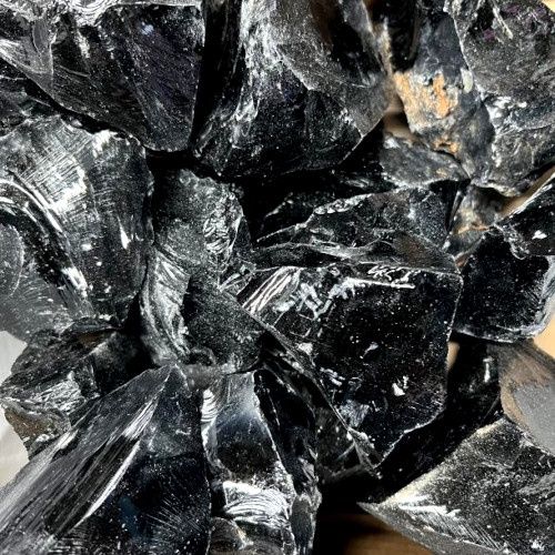 Obsidian Black Rough Stone - Select, Type: 1&quot;-1.25&quot;