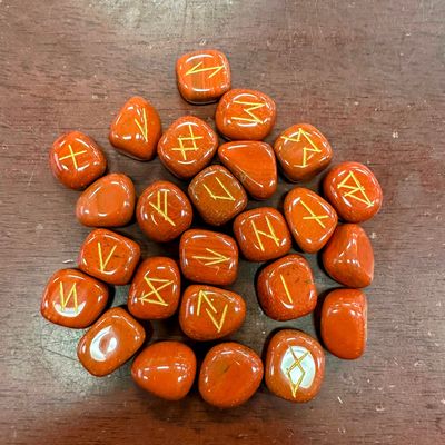 Rune Set in Red Velvet Bag Asst Gemstones - Select