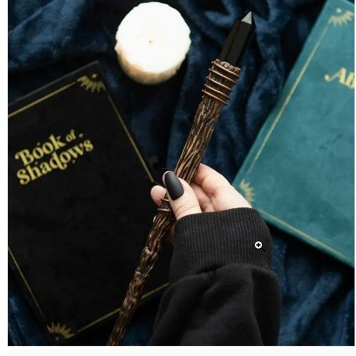 Thin Crystal Wand, Type: Protection / Black Obsidian