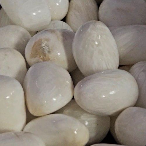 Zeolite Stilbite Tumbled Stone 1&quot;