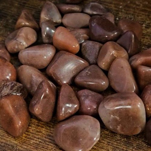 Quartz Red Tumbled Stone .75&quot;-1&quot;