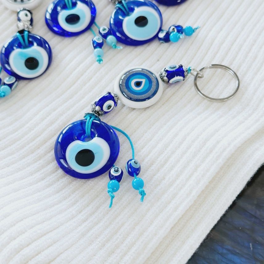 Evil Eye Keychain w/ 2 beads and round Eye Style1
