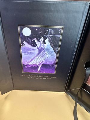 Heroine's Journey Oracle by Izzy Nance