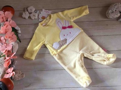 MAMELUCO AMARILLO NIÑA CONEJITA C/MOÑO