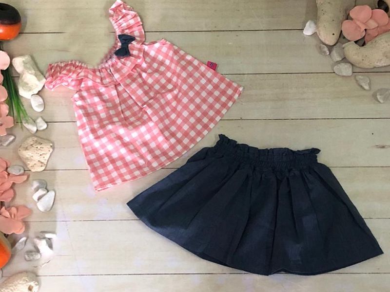 CONJUNTO 2PZ BLUSA CUADROS MOÑO EN OLAN  ROSA