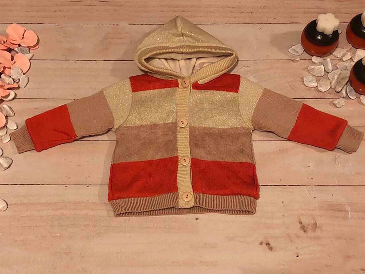 SWETER NIÑA FRANJAS BEIGE Y NARANJA