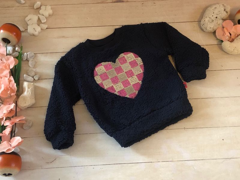 SUDADERA  AZUL NIÑA CORAZON