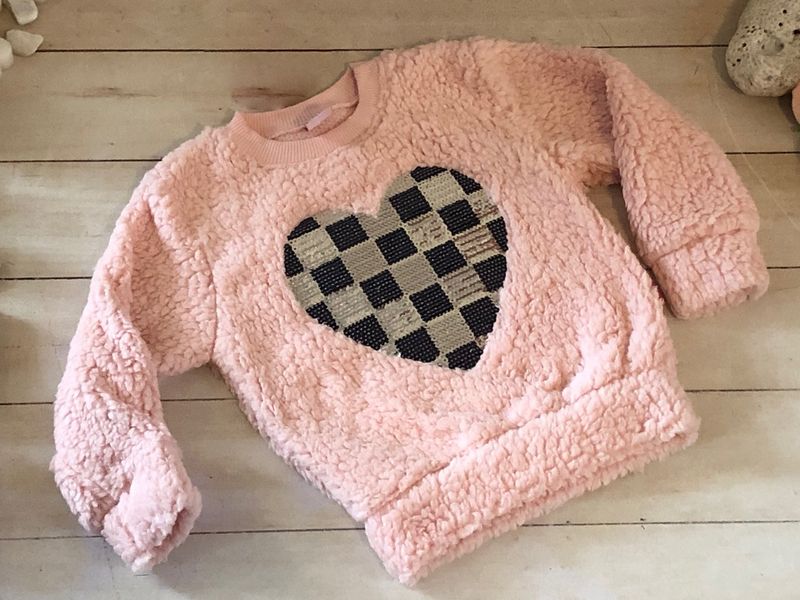 SUDADERA ROSA NIÑA CORAZON