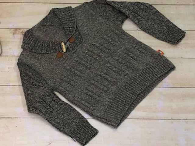SWETER NIÑO CUELLO POLO BOTON 30
