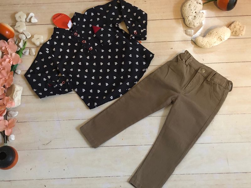 CONJUNTO NEGRO / BEIGE 2PZ PAÑUELO EN BOLSA