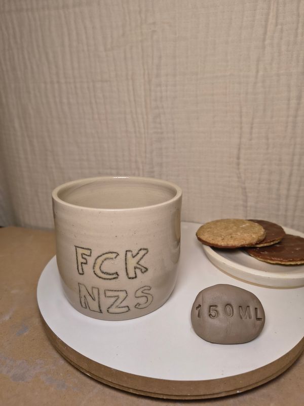 Statement Becher "FCK NZS" 150 ml