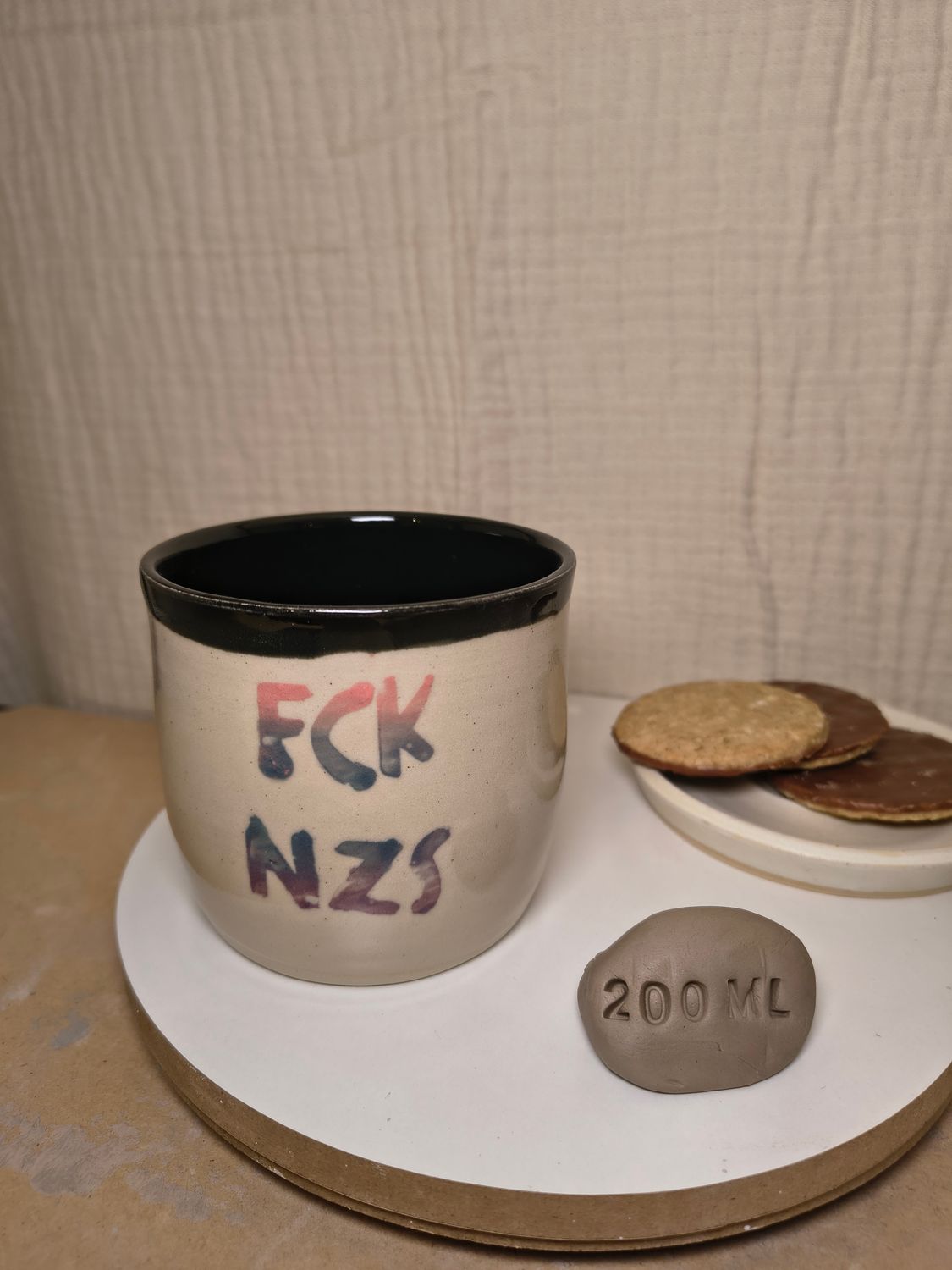 Statement Becher "FCK NZS" 200 ml