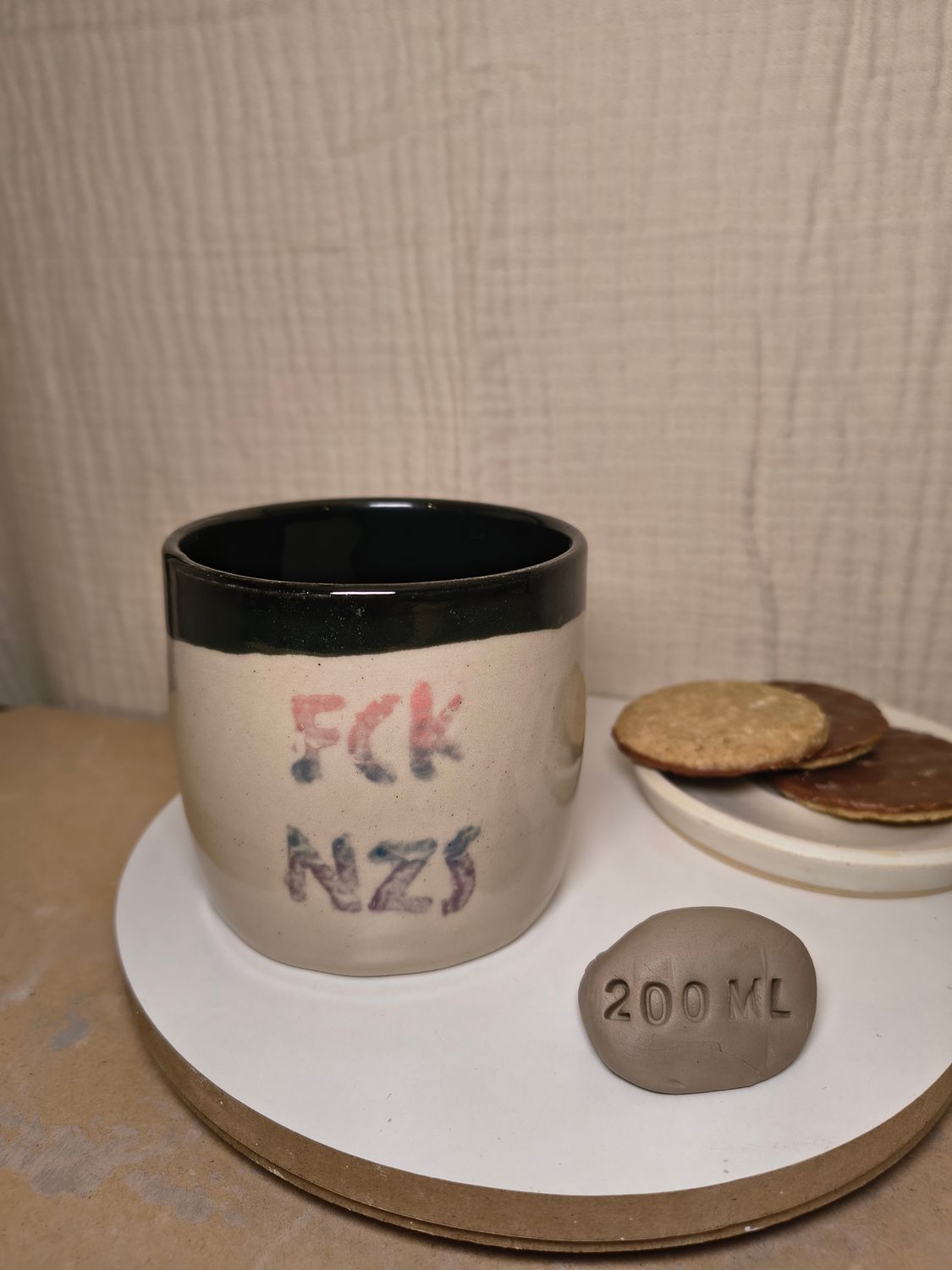 Statement Becher "FCK NZS" 200 ml