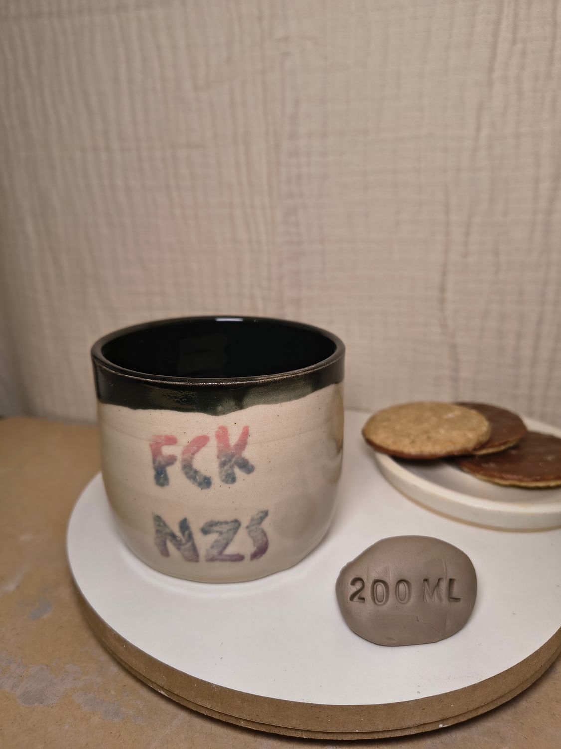 Statement Becher "FCK NZS" 200 ml