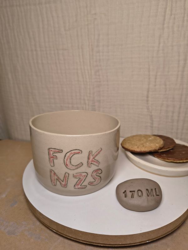 Statement Becher "FCK NZS" 170 ml