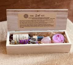 Heart Chakra Mini Kit w/ Crystal, Spray, Smudge, Soy Candle