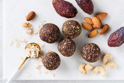 Protein Balls &amp; Bars